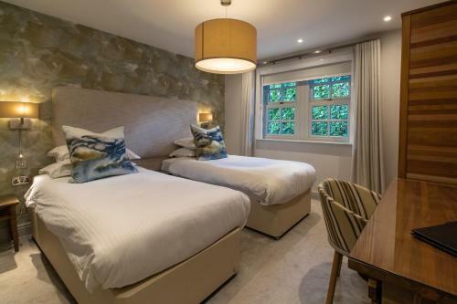 Briery Wood Hotel