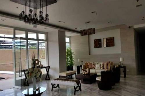 Clean And Affordable Studio Apartment Near Airport