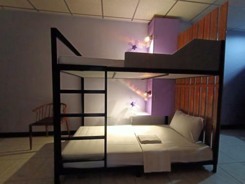 Albergue Sean's Boat