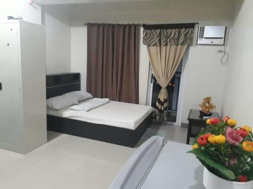 Hotel Your City?home Apartment