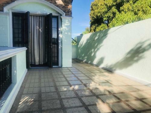Spacious House In Bf Resort Las Pinas