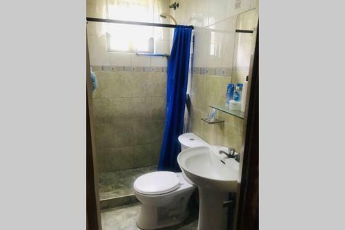 Spacious House In Bf Resort Las Pinas