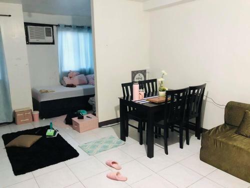 Hostal The Avenue Residences