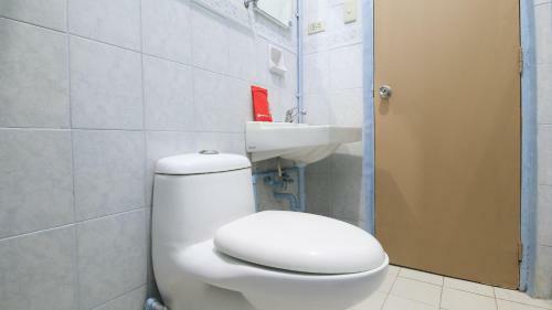 Hotel Reddoorz Plus @ Chinatown Binondo
