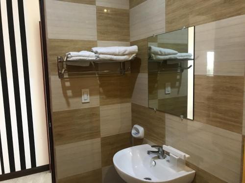 Tagaytay Luxery Pool Villa 8
