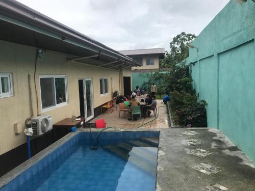 Tagaytay Luxery Pool Villa 8