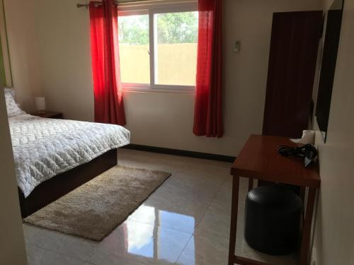 Tagaytay Luxery Pool Villa 8