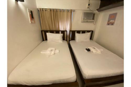 Hostal E Relaxed Haven Transient House