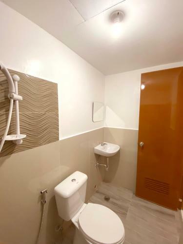 Hostal E Relaxed Haven Transient House