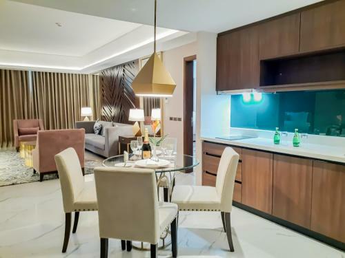 The Excelsior Hotel Las Pi�as
