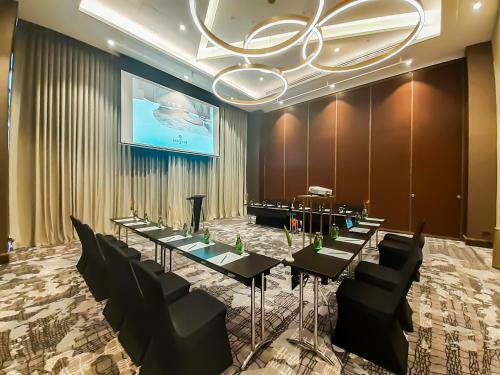 The Excelsior Hotel Las Pi�as