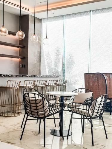 The Excelsior Hotel Las Pi�as