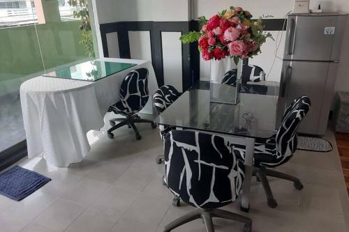Apartamento A216 Spacious Br Plus Mini Function Room