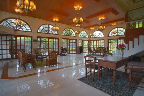 Hotel Oyo 775 Star Cove Bed And Breakfast