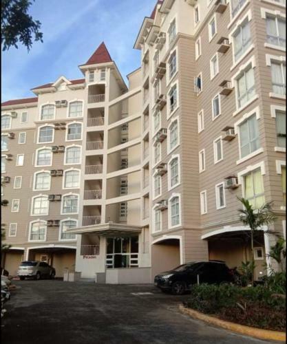 Apartamento Brittany Bay Picasso Tower