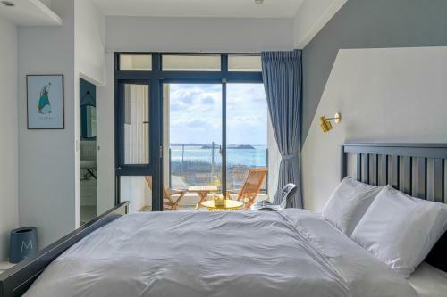 Sea House Diary Homestay