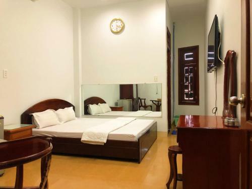 Hotel Kh�ch S?n Ho�ng H??ng