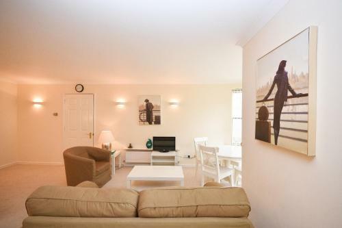 Town Or Country - Osborne House Apartments