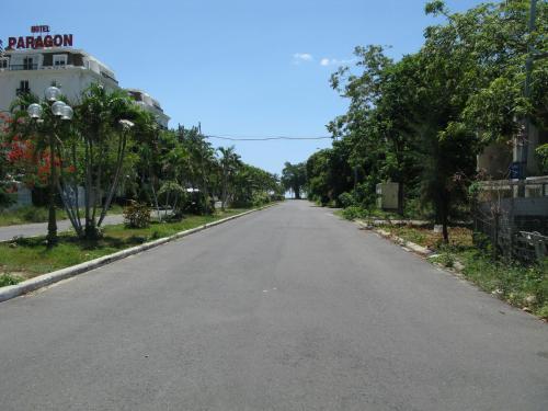 Apartment In Coastal Villa Near Beach
