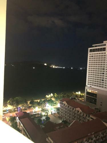 Gold Coast Qu�n S?n 2 Apartment