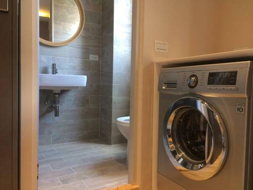 Hostal Rgb Stay Life