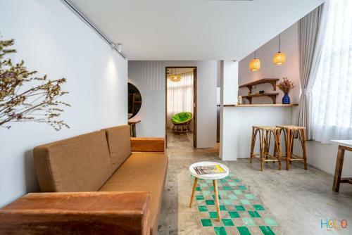 Holo Ben Thanh Saigon - Serviced Homestay