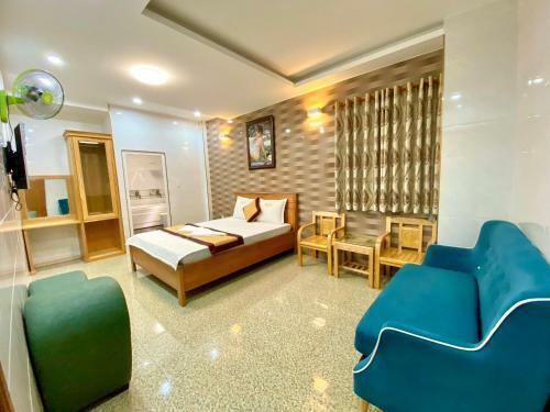 Ho�ng Qu�n Hotel
