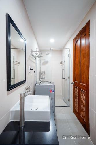 Xavia Thao Dien Apartment