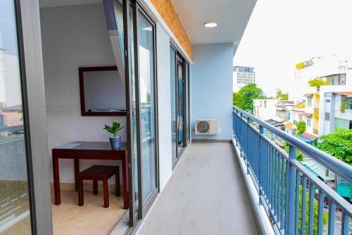 Apartamento C?n H? D?ch V? Cao C?p S�n Bay T�n S?n Nh?t