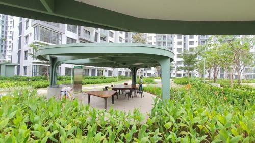 Letters Home_emerald Apartment_celadon City