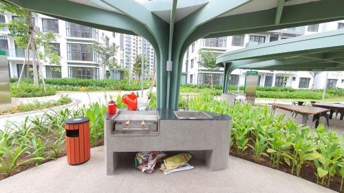 Letters Home_emerald Apartment_celadon City