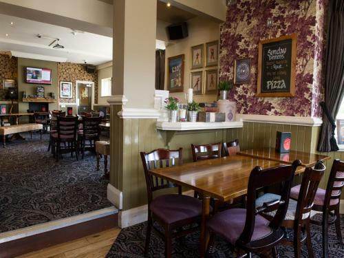 Red Lion Hotel