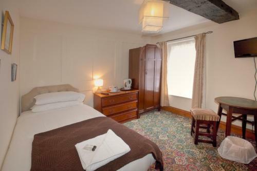 Posada The George Hotel