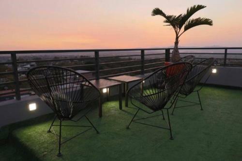 C�modo Studio Dentro de Sierra Apartments, Hasta Para 4 Personas