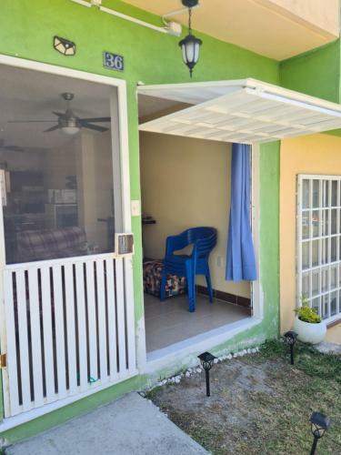 Hermosa Casa Con Alberca Y Jard�n By Dian