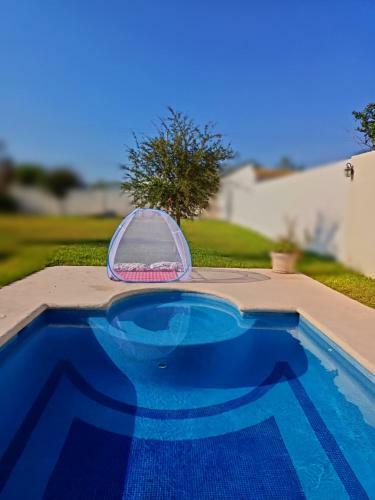 Best Couple Getaway! Pool, Bbq, Sleep Under The Stars!