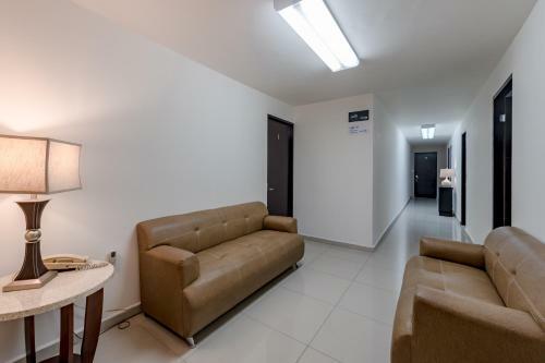 Apartamento Ayenda Suites Ejecutivas Monterrey