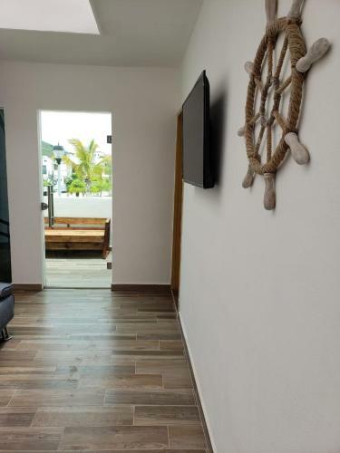 Bonita Casa Con Jacuzzi, Frente Al �rea Com�n
