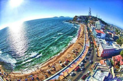 Apartamento Centro Hist�rico A Pasos De Olas Altas Y Plazuela Machado