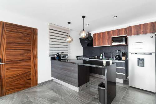 Apartamento +ms +excelente Suite +alberca +milenio Mc32