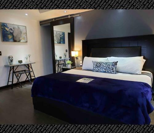 The Condo (by Modern Apartments)