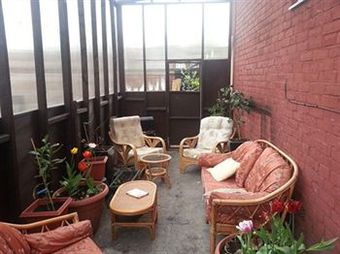 Hostal Heavenly Nights Guest House