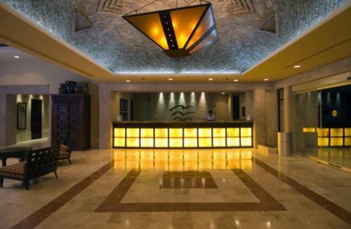 Apartamento 3 Br Condo Available In Las Palomas Sandy Beach