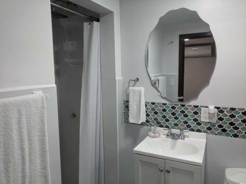Apartamento La Arena 3c Hotel Unit #4 - Sleeps 3