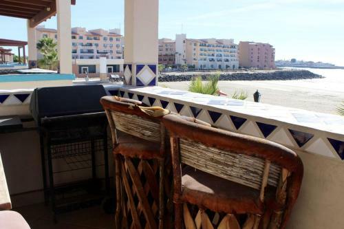 Las Gaviotas 2br 402 By Casago