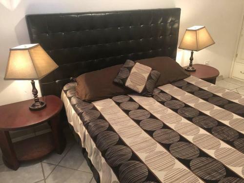 Apartamento Rocky Point Booking Apt # 1 In Town