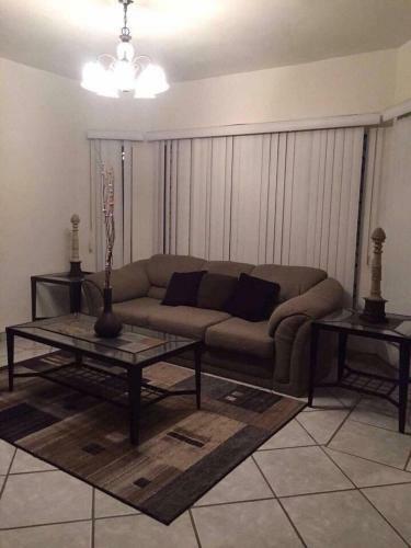 Apartamento Rocky Point Booking Apt # 1 In Town