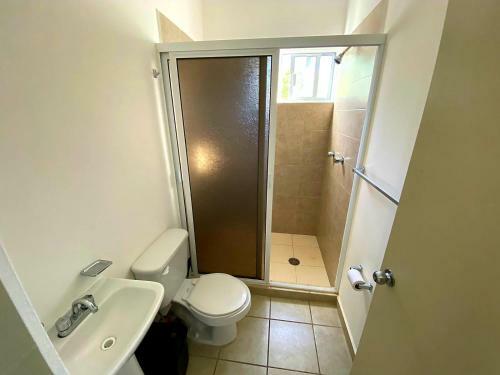 Apartamento Nuevo Con Alberca En Primer Piso
