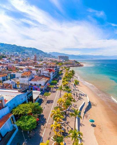 Apartamento Nuevo Con Alberca En Primer Piso