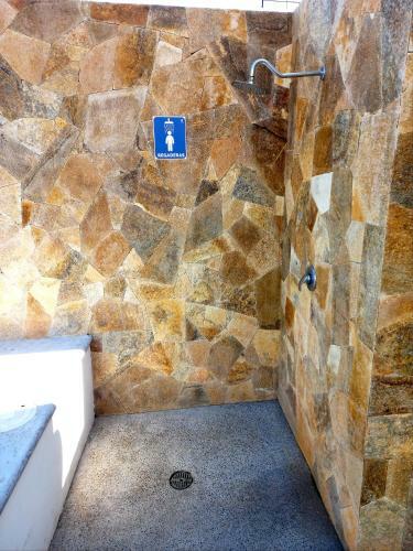 Apartamento Nuevo Con Alberca En Primer Piso